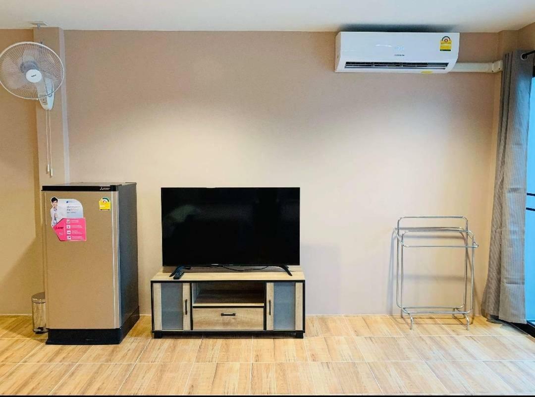 Icon Hostel Bangkok Ngoại thất bức ảnh