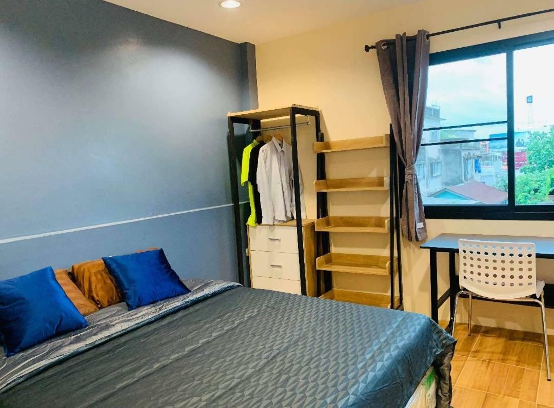 Icon Hostel Bangkok Ngoại thất bức ảnh