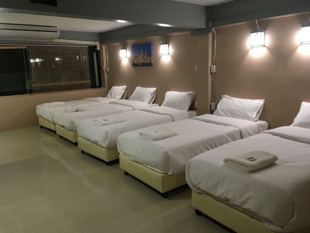 Icon Hostel Bangkok Ngoại thất bức ảnh